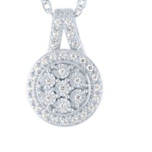 1/10 CT. T.W. Genuine Diamond Pendant Necklace in Sterling Silver  NEW IN BOX